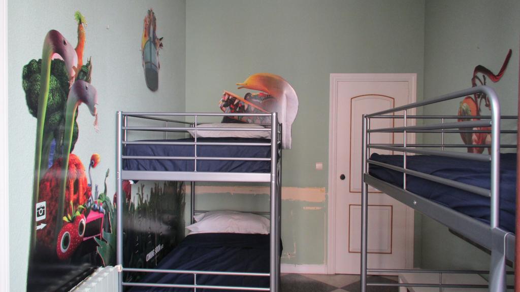 San Juan Hostel Madrid Bagian luar foto